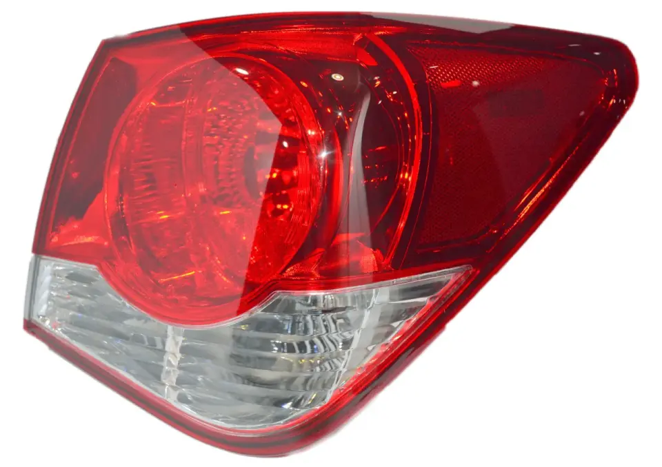 STOP DIŞ SAĞ CRUZE SEDAN