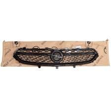 Opel Corsa F 2020 Ön Panjur Orijinal