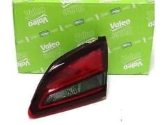Opel Astra J Sedan Sağ iç Stop Lambası  Valeo Marka
