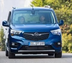 Opel Combo E Sağ Far Orjinal
