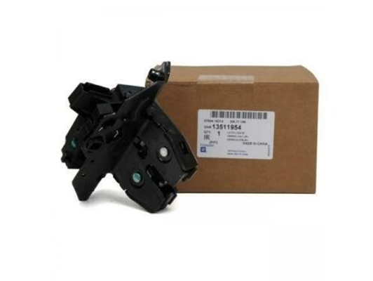 Opel Astra J Bagaj Kilidi HB Kasalara Uygun OEM