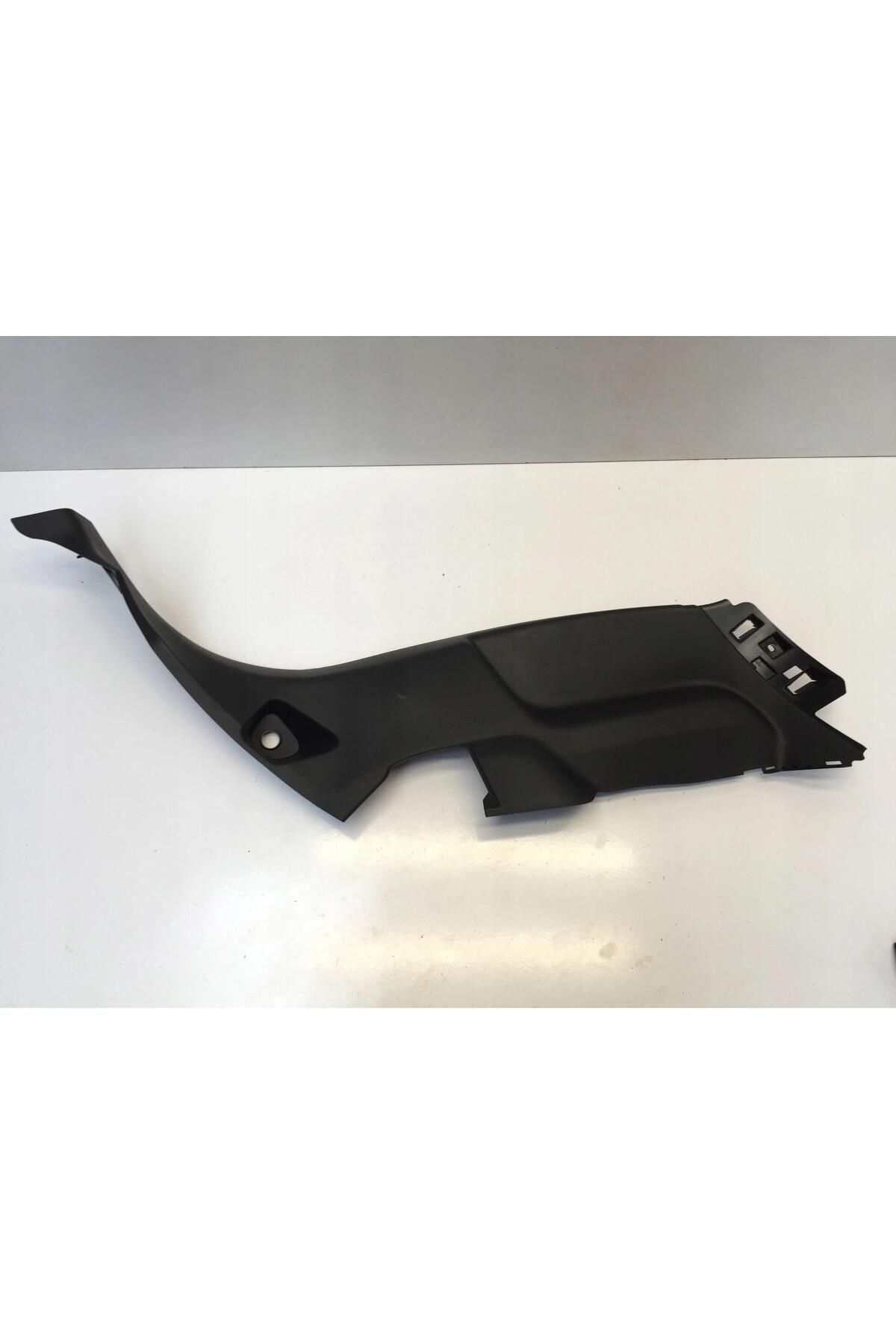 DÖŞEME KAPLAMASI SAĞ ARKA EŞİK PEUGEOT 208