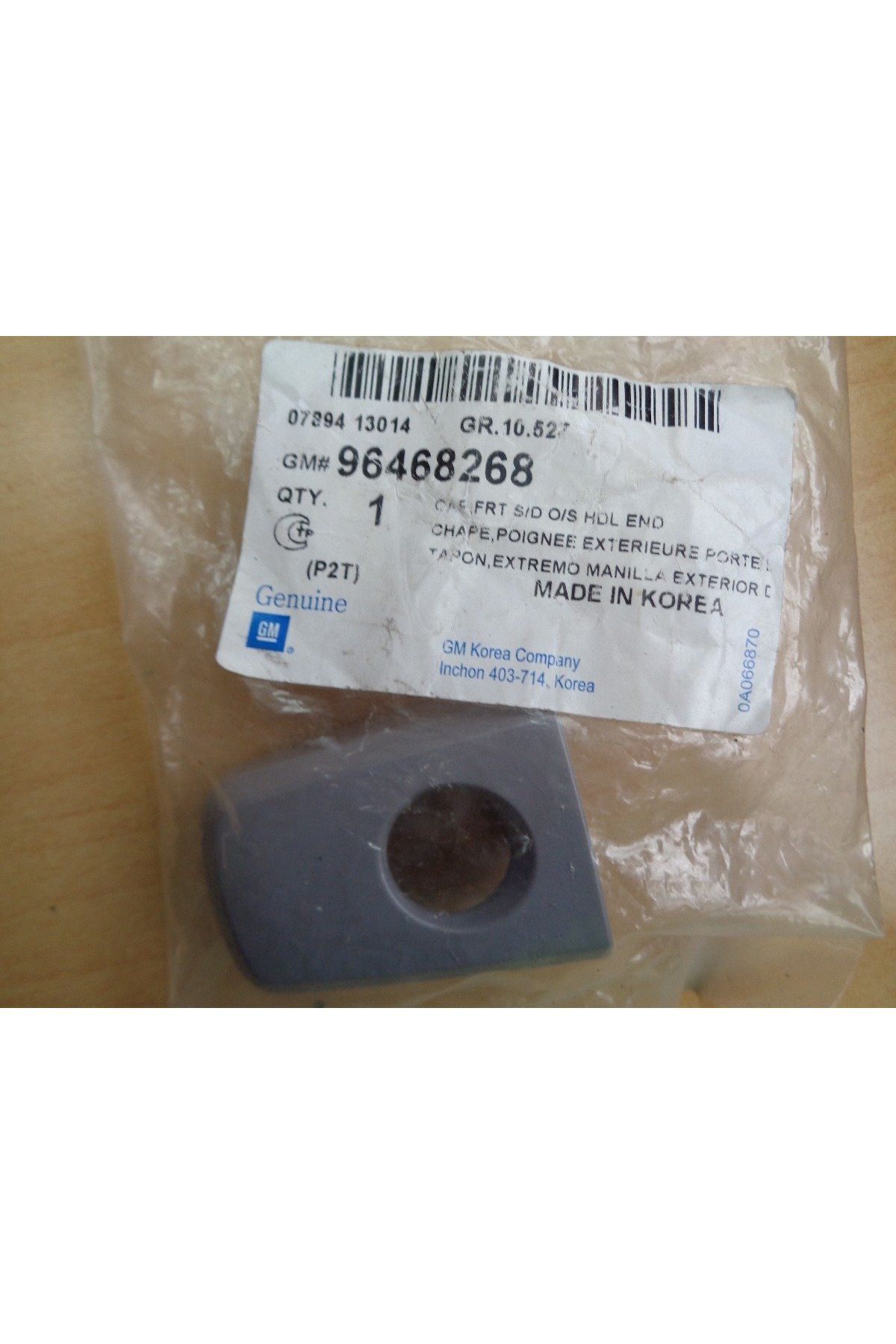 Chevrolet Captiva Ön Kapı Açma Küçük Kapağı Delikli