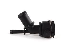 Volkswagen Golf IV Su Flanşı