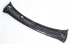 Chevrolet Yeni Aveo T300 Ön Cam Izgarası