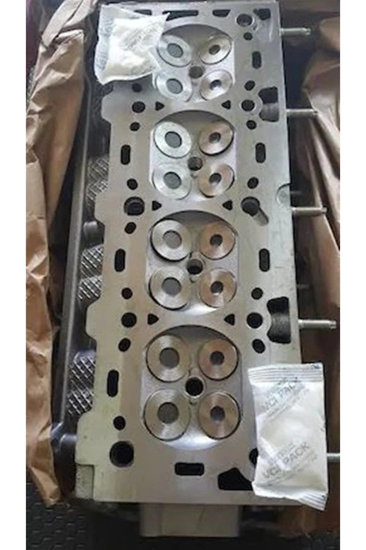 Chevrolet Cruze 1.6 Benzinli Dolu Silindir Kapağı Gm