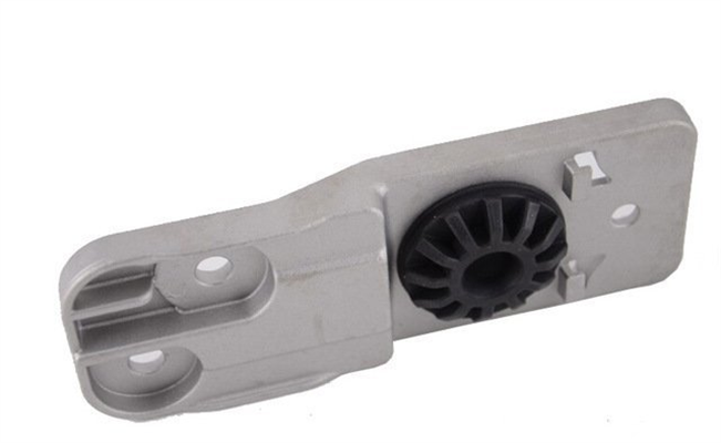 Opel Astra J Radyatör Alt Ayağı Gm