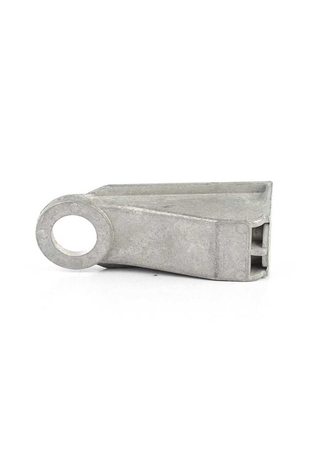 Opel Vectra 1.6 16 Valf  Radyatör Bağlanti Braketi Alt