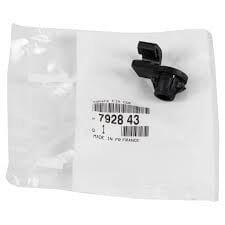 Opel Corsa F Kaput Dayama Demir Klipsi Orijinal